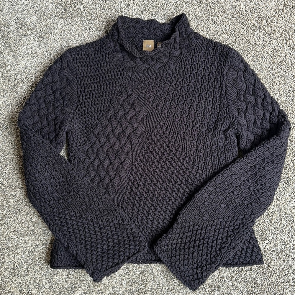 Itsu Cable Knit Women’s Black Sweater Size Medium